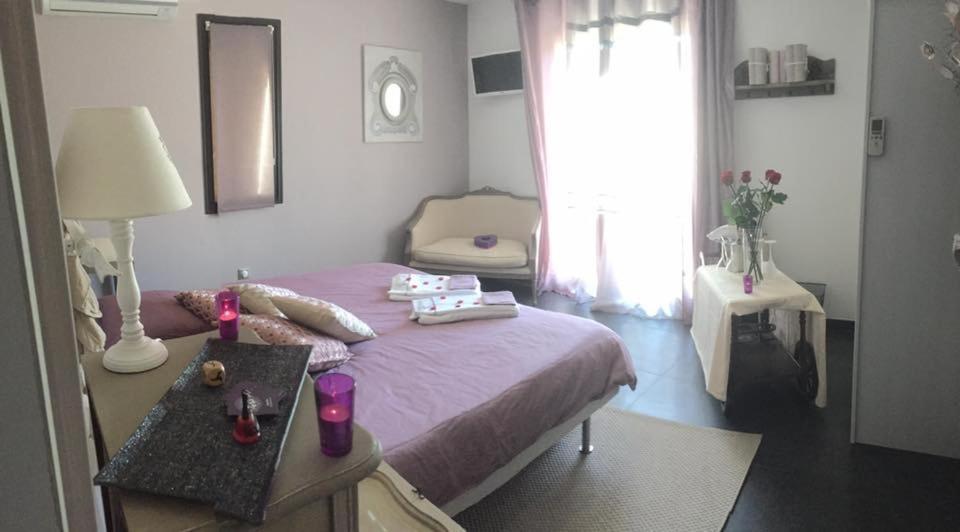Villa Louancelie B&B Кавалере-сюр-Мер Екстериор снимка
